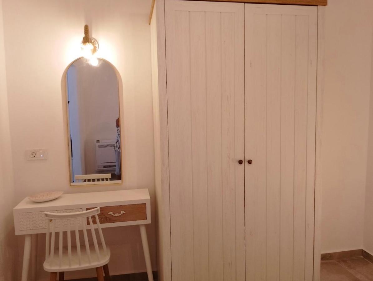Santorossa Luxury Villas Emporio  Luaran gambar